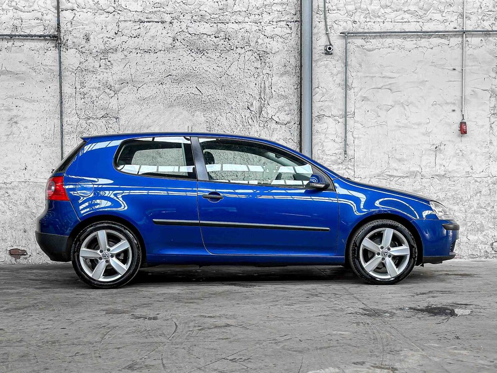 Volkswagen Golf 1.9 TDI Comfortline 105hp 2005, 25-RX-ZS