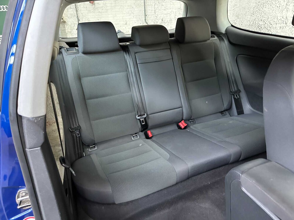 Volkswagen Golf 1.9 TDI Comfortline 105hp 2005, 25-RX-ZS