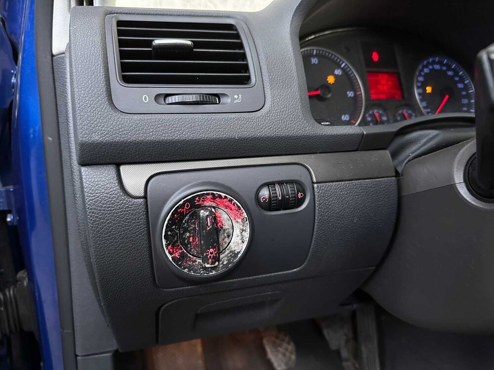 Volkswagen Golf 1.9 TDI Comfortline 105hp 2005, 25-RX-ZS