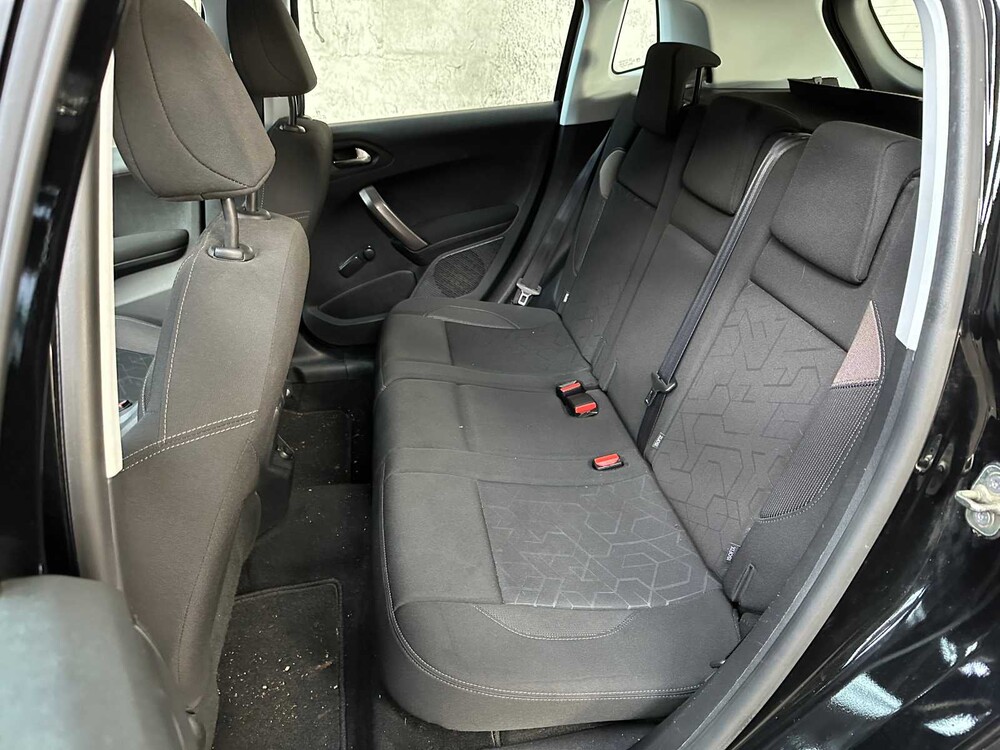 Peugeot 2008 1.2 VTi Active 82hp 2013, 6-SKS-53