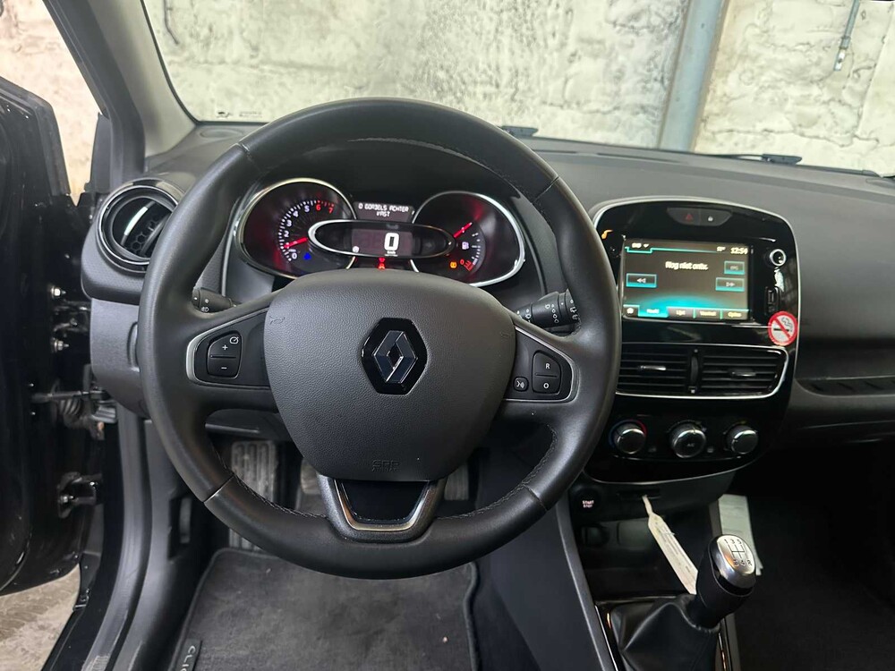 Renault Clio 0.9 TCe Limited 90hp 2019, ZH-449-T