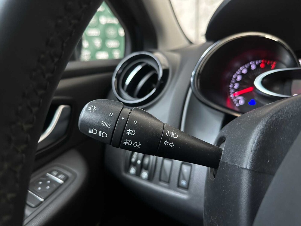 Renault Clio 0.9 TCe Limited 90hp 2019, ZH-449-T