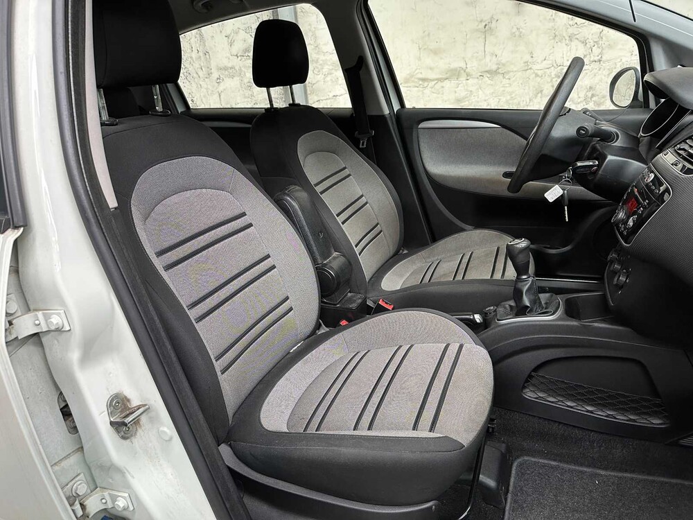 Fiat Punto Evo 1.3 M-Jet Dynamic 84hp 2011, 92-PBV-4