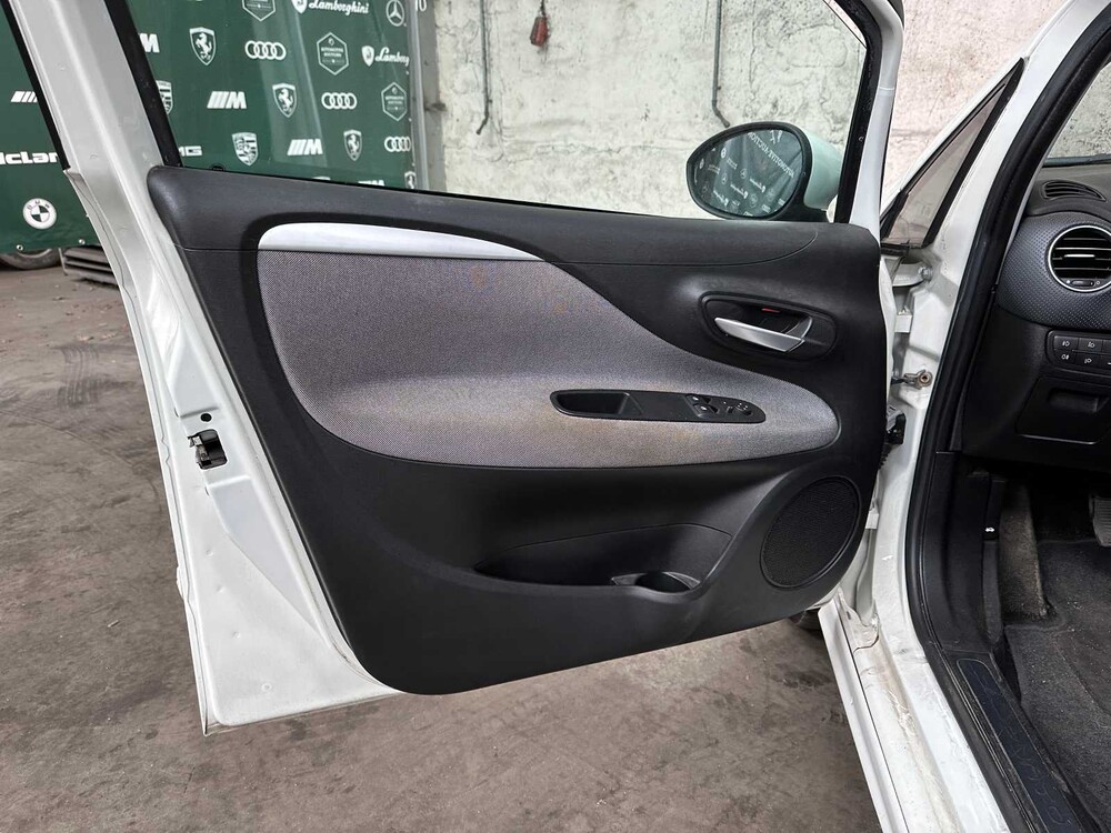 Fiat Punto Evo 1.3 M-Jet Dynamic 84hp 2011, 92-PBV-4