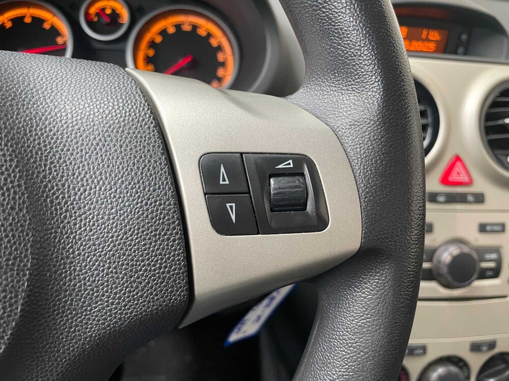 Opel Corsa 1.2-16V Essentia 80hp 2006, JK-328-T