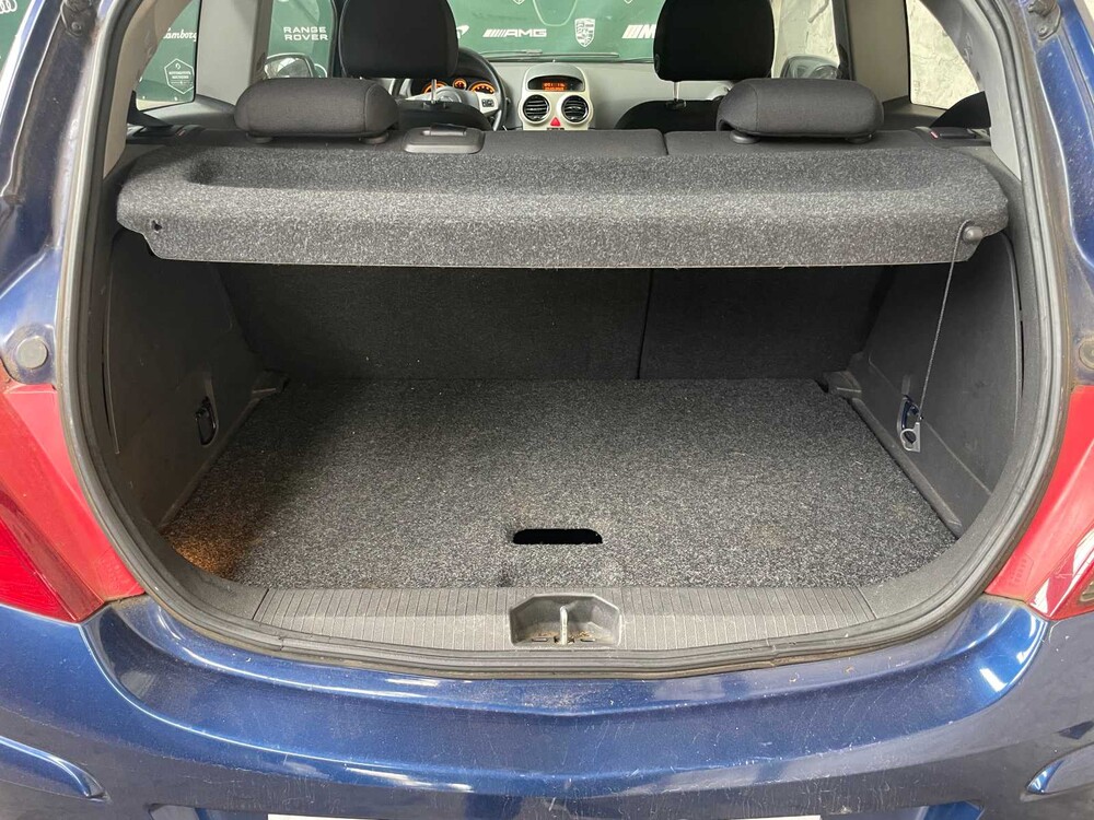 Opel Corsa 1.2-16V Essentia 80PS 2006, JK-328-T