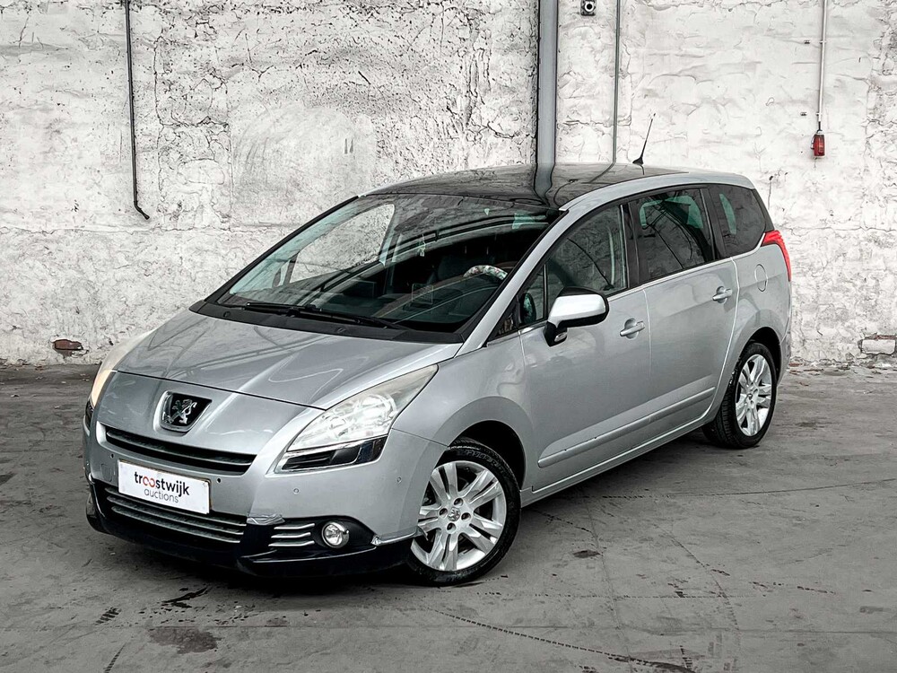 Peugeot 5008 1.6 THP GT 7p. 156hp 2010, 54-NNT-1