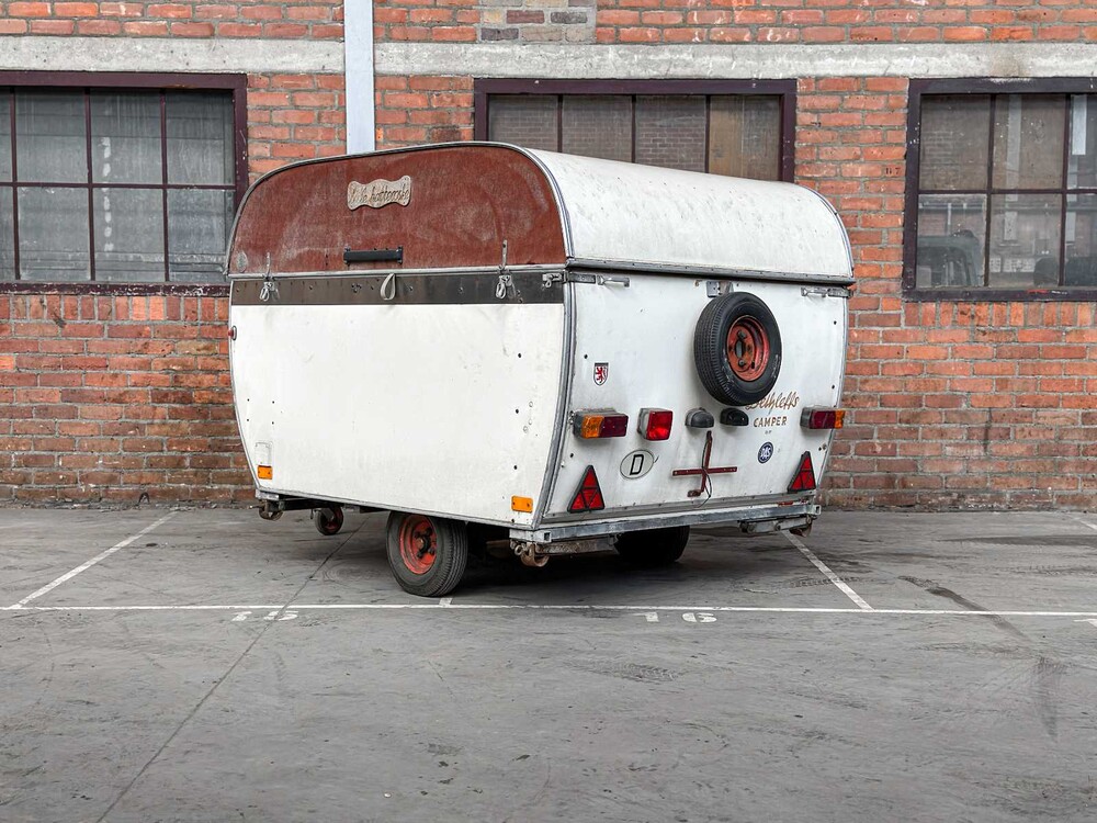 Dehtlefft 1957 348 - Caravan