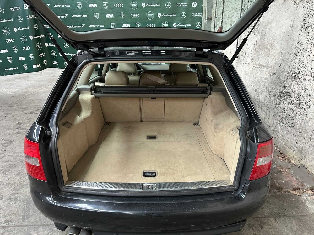 Audi A6 Avant 3.0 Pro Line MT 220hp 2003, 36-NF-KK