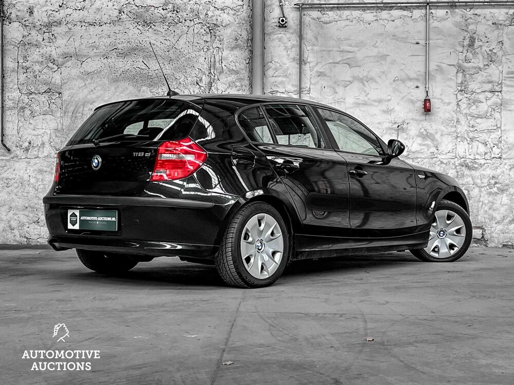 BMW 1 Series 116d 116hp 2011