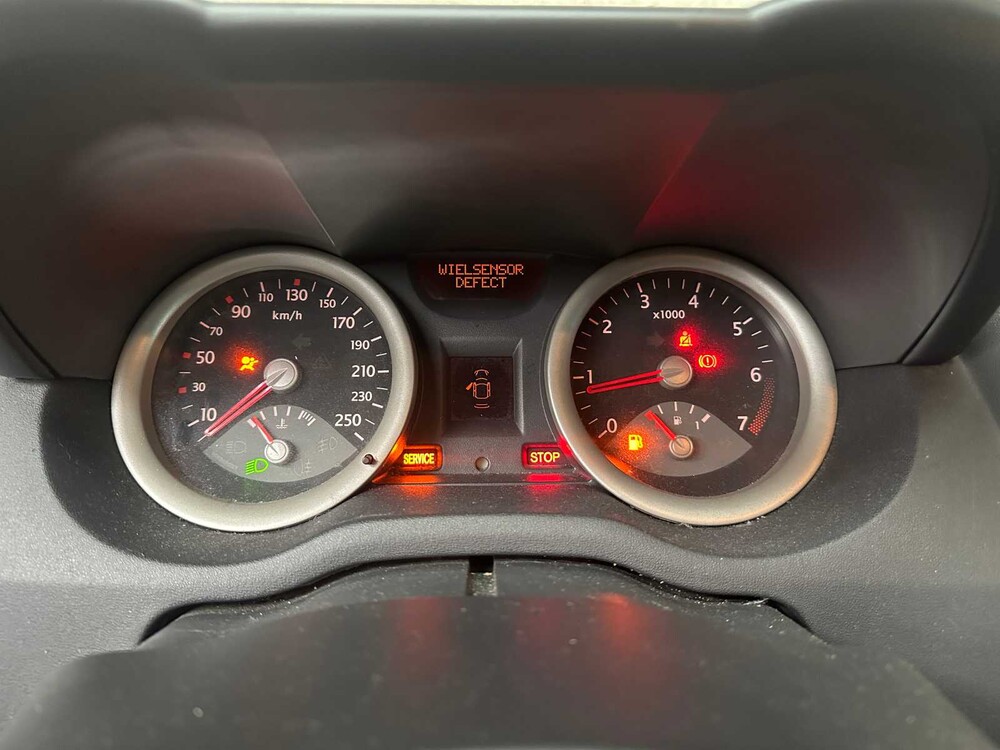 Renault Mégane Grand Tour 2.0-16V Dynam.Luxe 135pk 2005, 99-RV-ZB