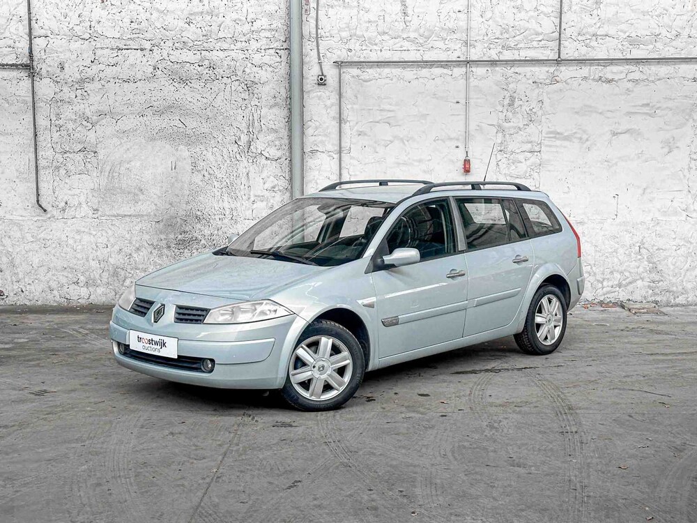 Renault Mégane Grand Tour 2.0-16V Dynam.Luxe 135pk 2005, 99-RV-ZB
