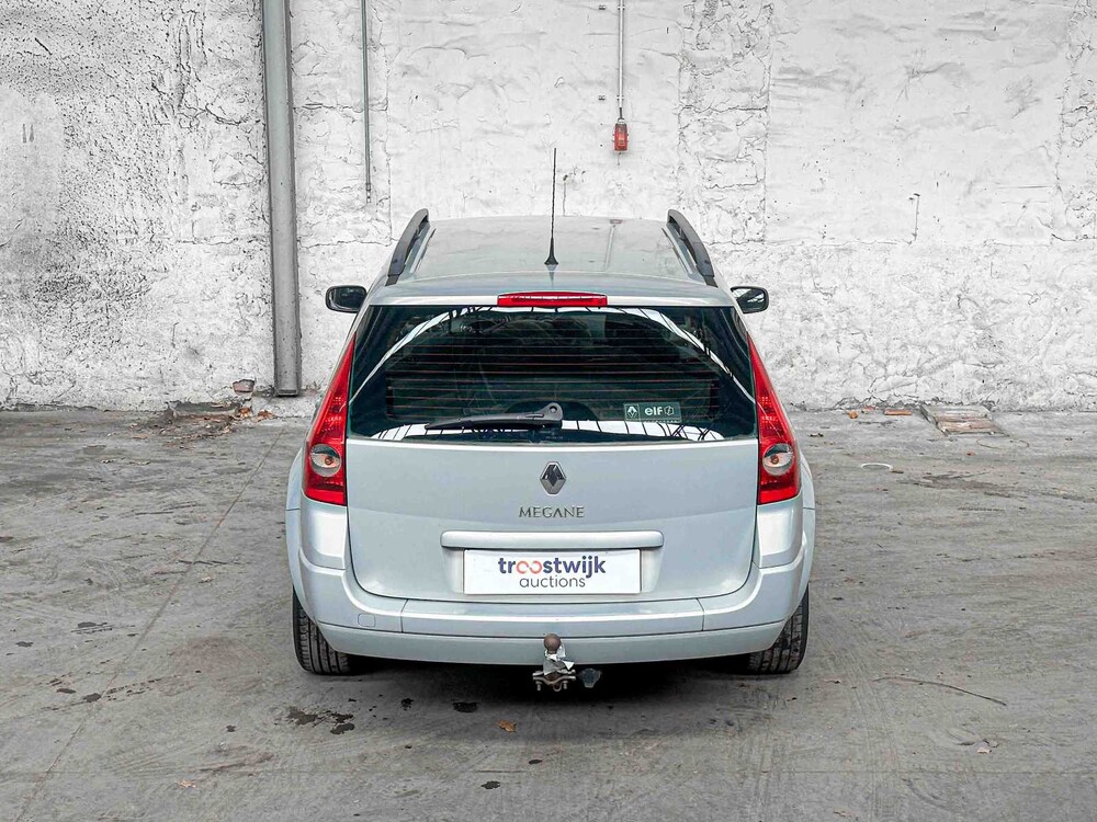 Renault Mégane Grand Tour 2.0-16V Dynam.Luxe 135pk 2005, 99-RV-ZB