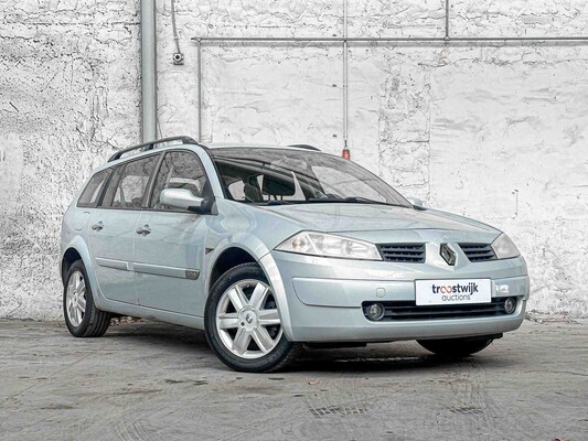 Renault Mégane Grand Tour 2.0-16V Dynam.Luxe 135PS 2005, 99-RV-ZB