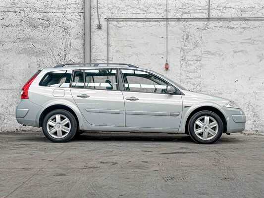 Renault Mégane Grand Tour 2.0-16V Dynam.Luxe 135PS 2005, 99-RV-ZB