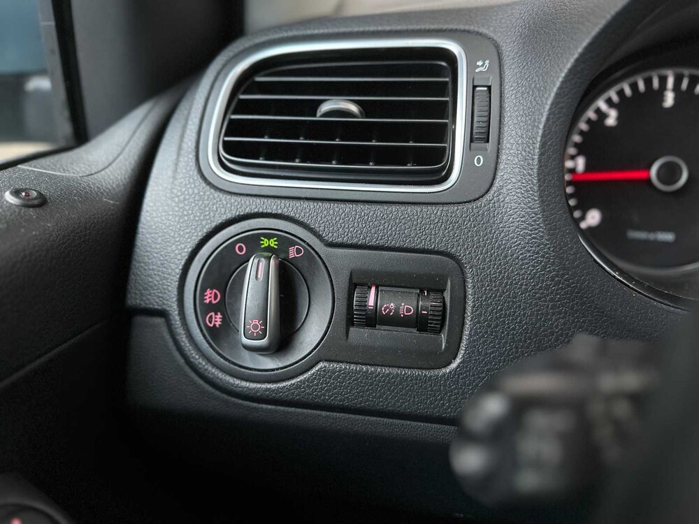 Volkswagen Polo 1.2 TDI Bl.M. Comfl. 75hp 2012, 67-XFV-3