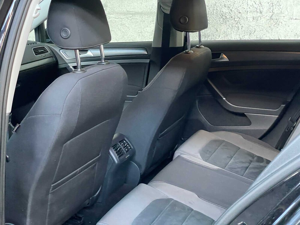 Volkswagen Golf 1.0 TSI CL Bns 116hp 2019, G-854-NF