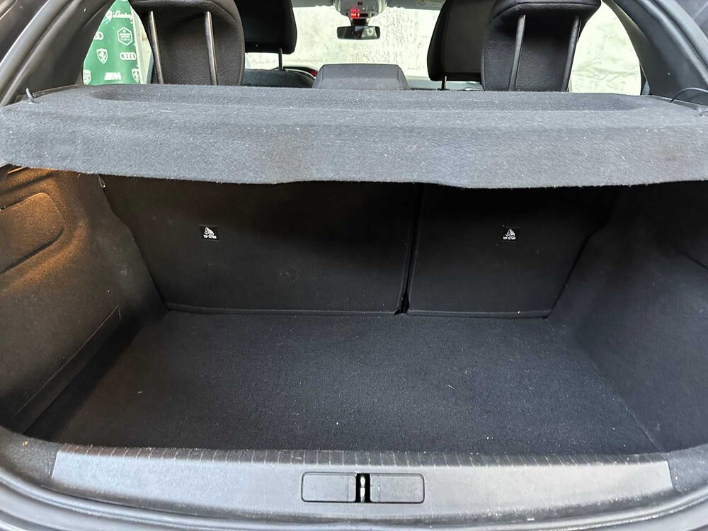 Peugeot 208 1.2 PT BL Active 75hp 2021, K-014-LB