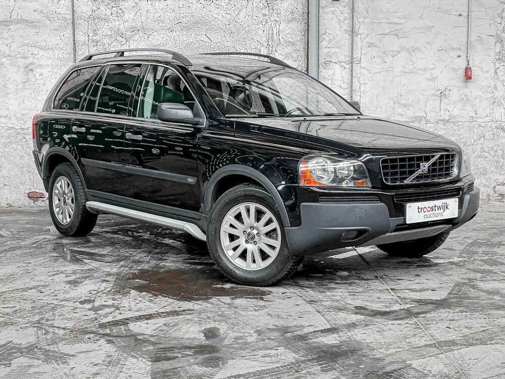Volvo XC90 2.5 T Summum 209hp 2005, 10-PX-TH