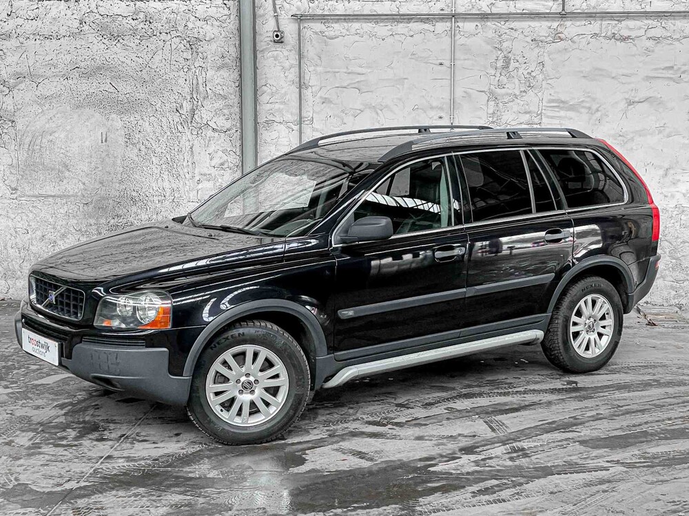 Volvo XC90 2.5 T Summum 209hp 2005, 10-PX-TH