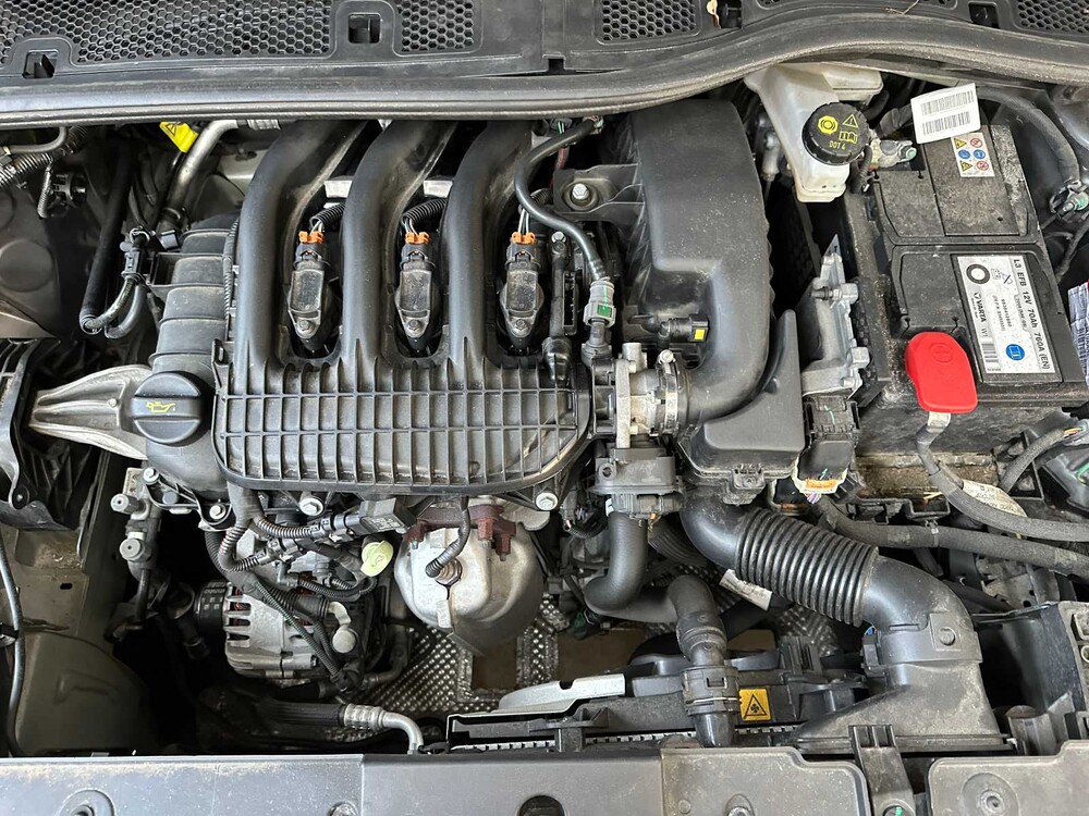 Peugeot 308 1.2 PureT.Blue L. Pr 131hp 2020, H-374-JS