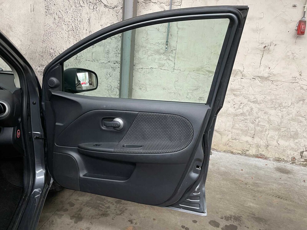 Nissan Note 1.4 First Note 88hp 2006 (Original-NL), 52-TP-ZK