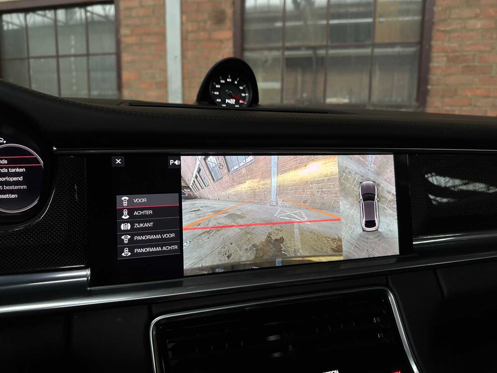 Porsche Panamera Sport Turismo 4S 2.9 V6 441PS 2018, J-376-JS