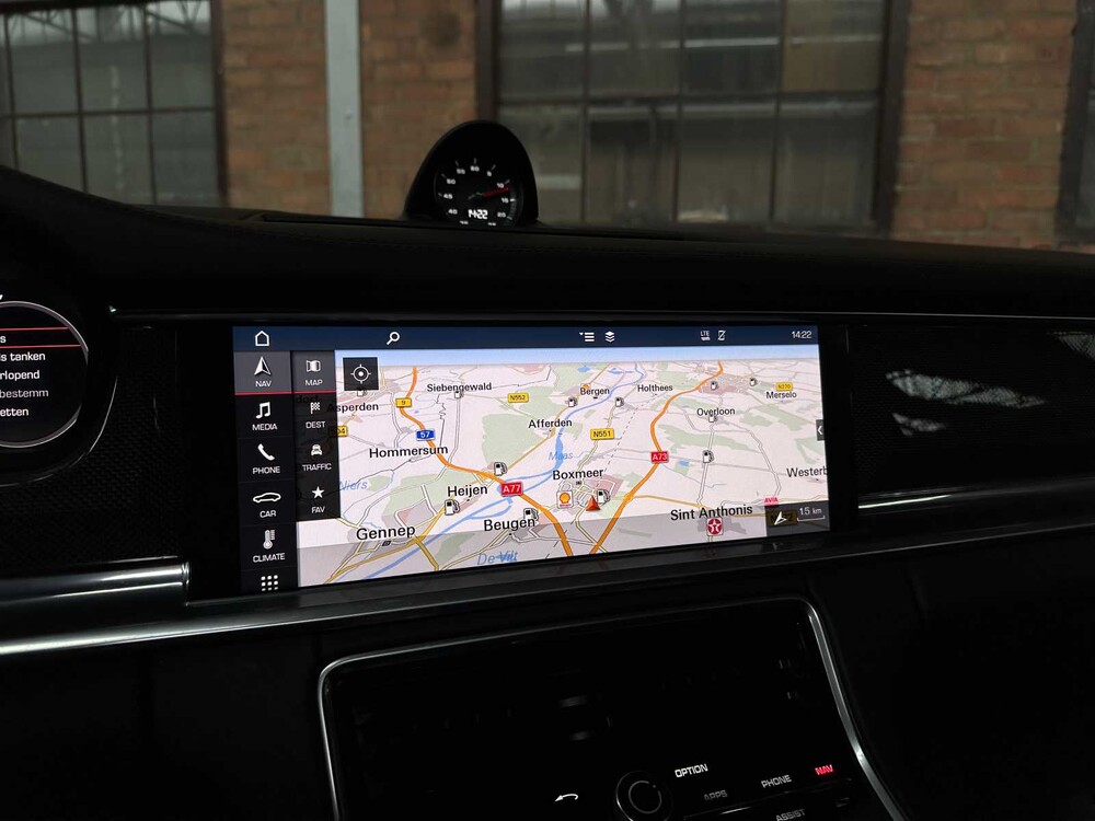 Porsche Panamera Sport Turismo 4S 2.9 V6 441PS 2018, J-376-JS