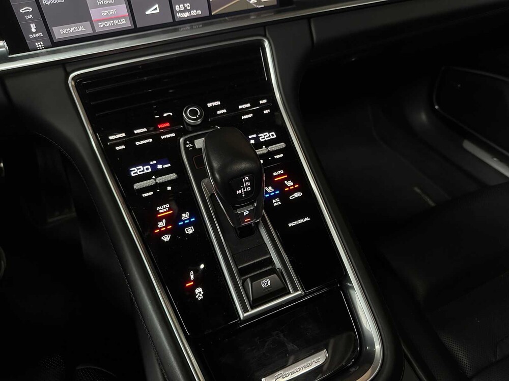 Porsche Panamera Sport Turismo 4 E-Hybrid 2.9 V6 10-Jahre Edition 462PS 2019, H-662-RX