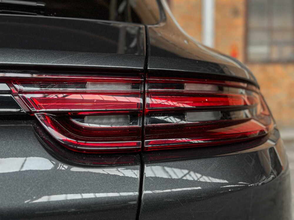 Porsche Panamera Sport Turismo 4 E-Hybrid 2.9 V6 10-Jahre Edition 462PS 2019, H-662-RX