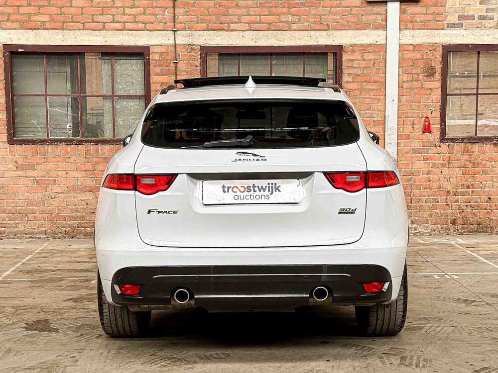 Jaguar F-PACE 3.0d First Edition AWD 300hp 2016, NJ-667-H