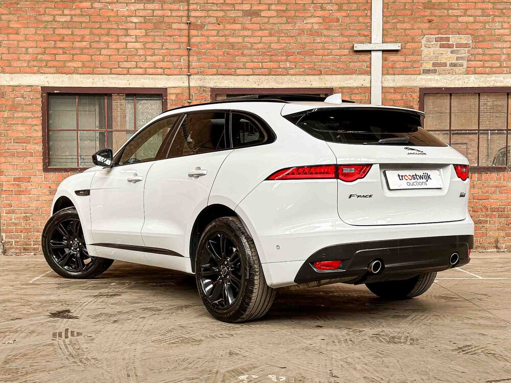 Jaguar F-PACE 3.0d First Edition AWD 300hp 2016, NJ-667-H