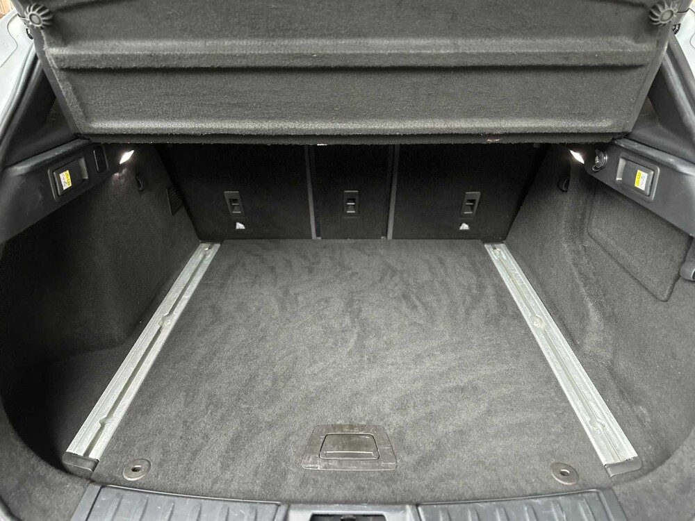 Jaguar F-PACE 3.0d First Edition AWD 300hp 2016, NJ-667-H