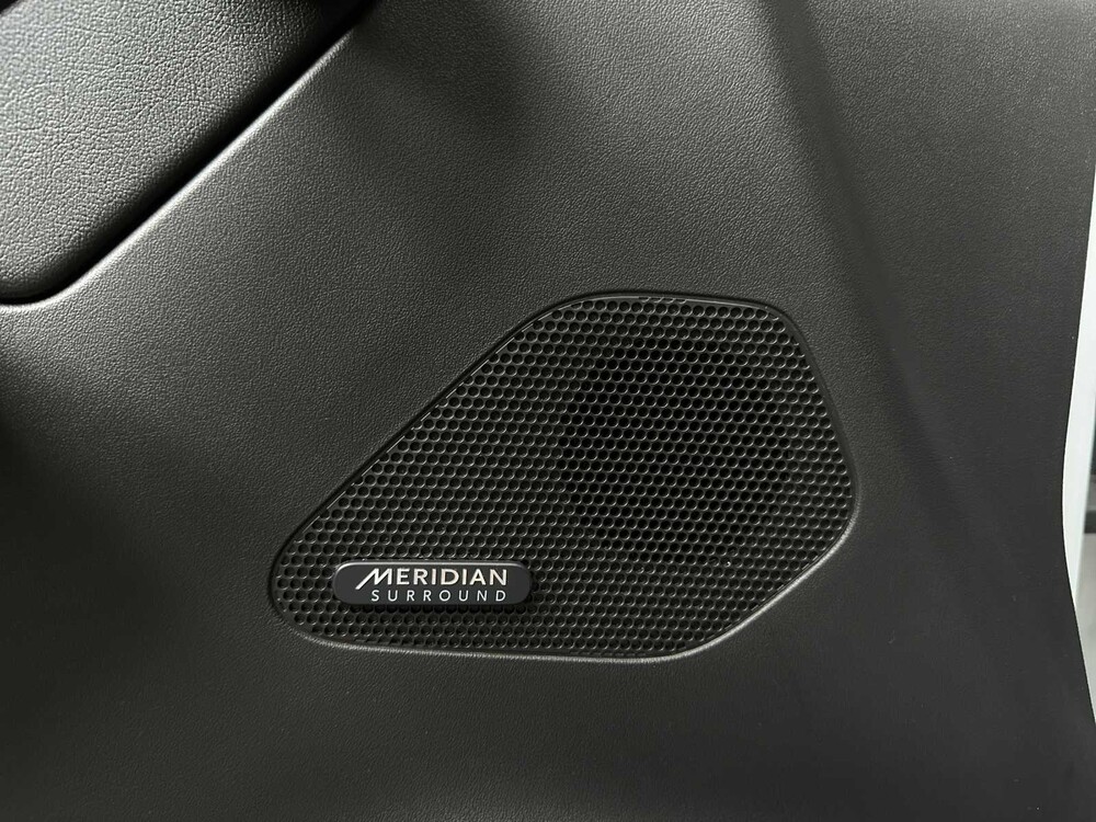 Jaguar F-PACE 3.0d First Edition AWD 300hp 2016, NJ-667-H