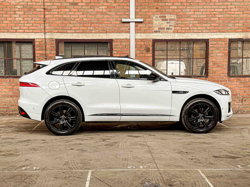 Jaguar F-PACE 3.0d First Edition AWD 300hp 2016, NJ-667-H