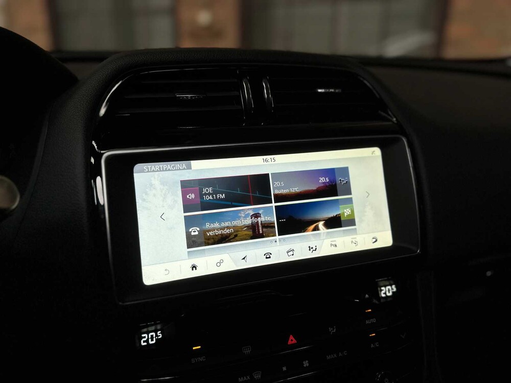 Jaguar F-PACE 3.0d First Edition AWD 300hp 2016, NJ-667-H