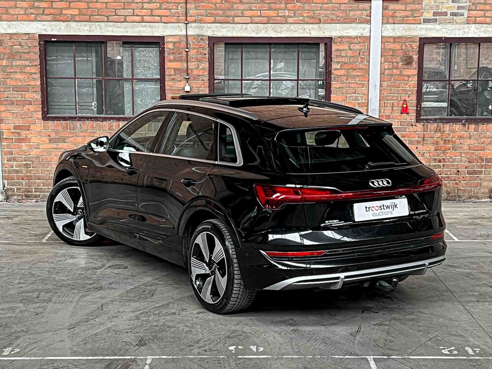 Audi e-tron 55 Quattro S Edition 95 kWh 408hp 2020, J-611-HG