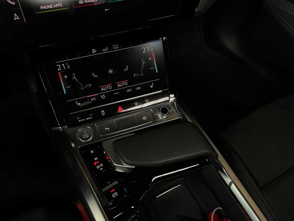 Audi e-tron 55 Quattro S Edition 95 kWh 408hp 2020, J-611-HG