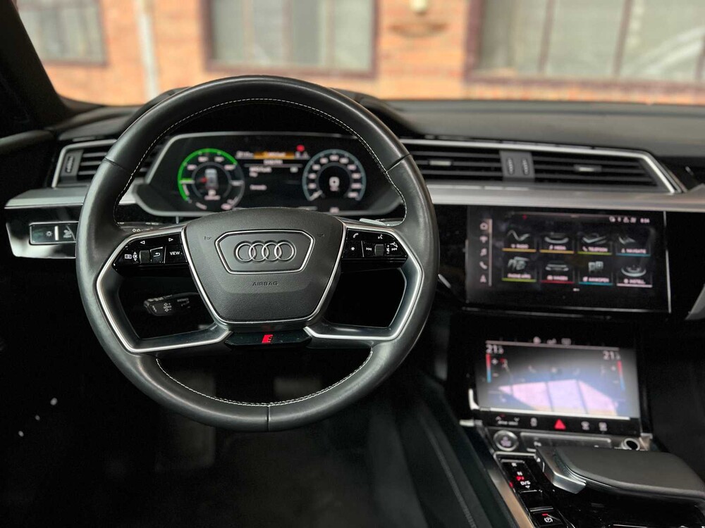 Audi e-tron 55 Quattro S Edition 95 kWh 408hp 2020, J-611-HG