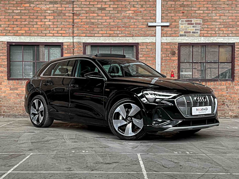 Audi e-tron 55 Quattro S Edition 95 kWh 408hp 2020, J-611-HG
