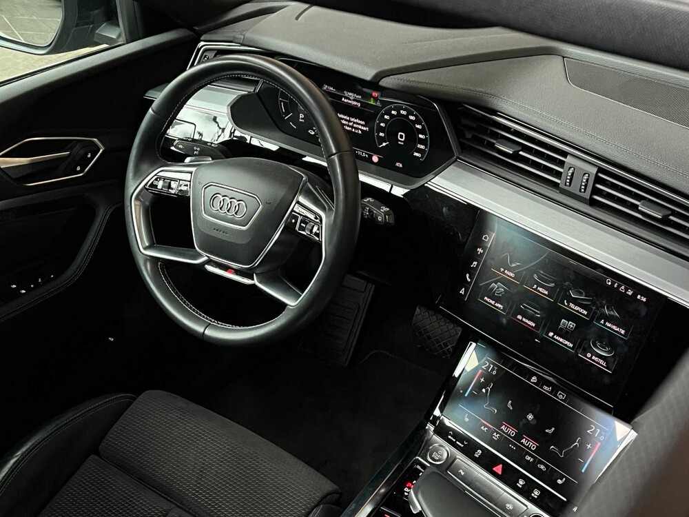 Audi e-tron 55 Quattro S Edition 95 kWh 408hp 2020, J-611-HG