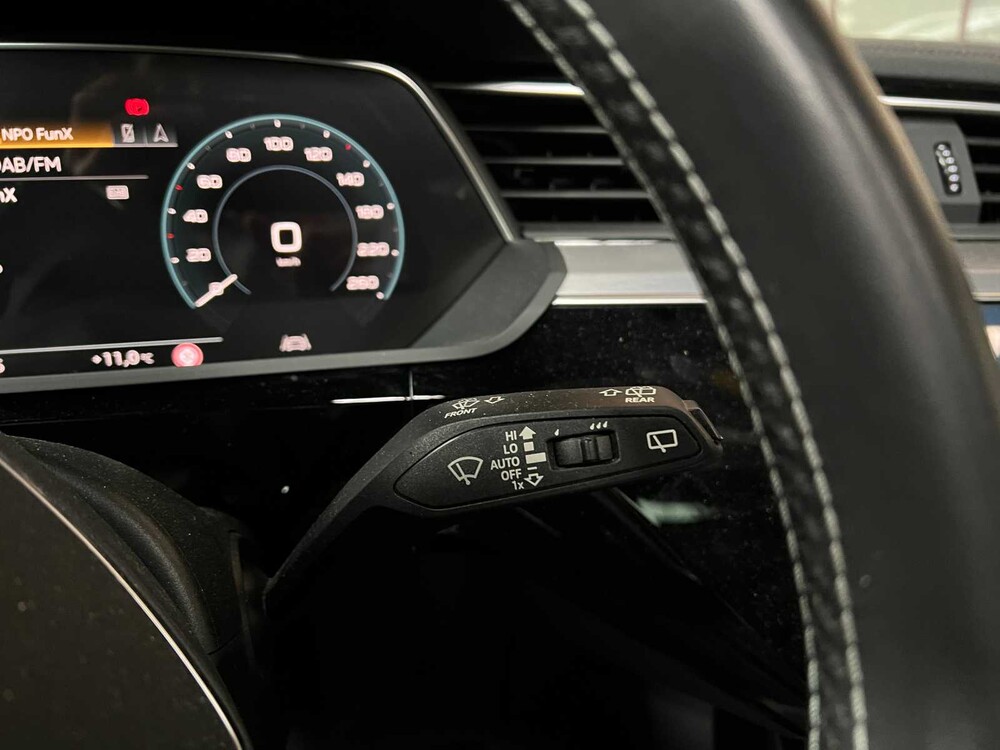 Audi e-tron 55 Quattro S Edition 95 kWh 408hp 2020, J-611-HG