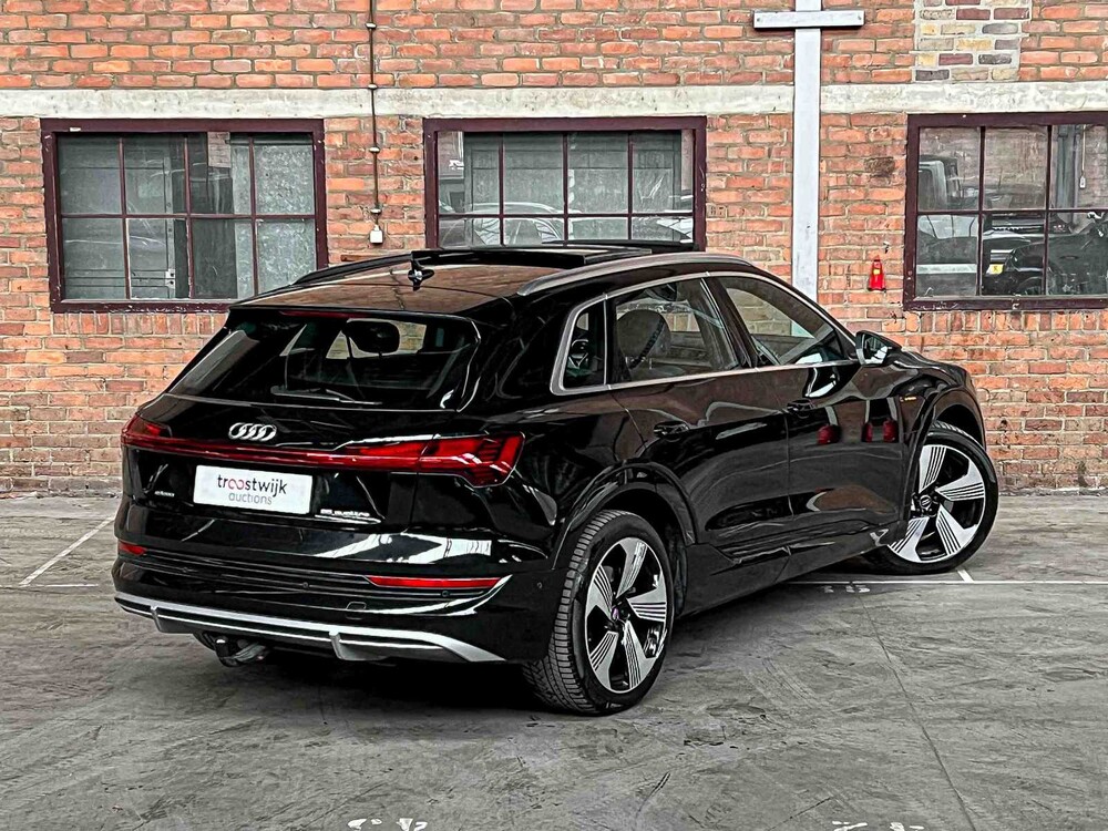 Audi e-tron 55 Quattro S Edition 95 kWh 408hp 2020, J-611-HG