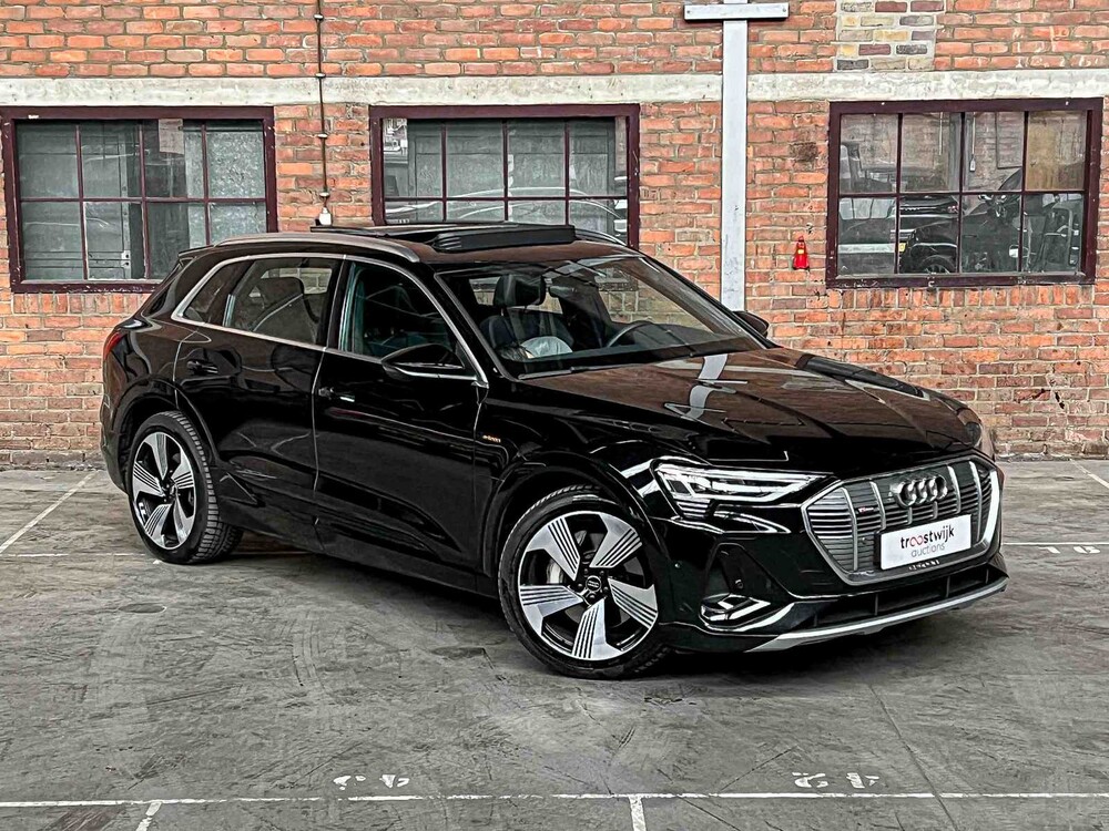 Audi e-tron 55 Quattro S Edition 95 kWh 408hp 2020, J-611-HG