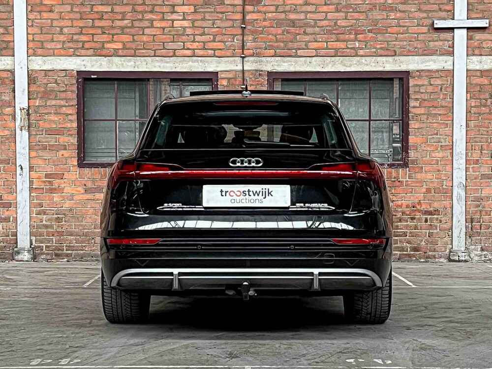 Audi e-tron 55 Quattro S Edition 95 kWh 408hp 2020, J-611-HG