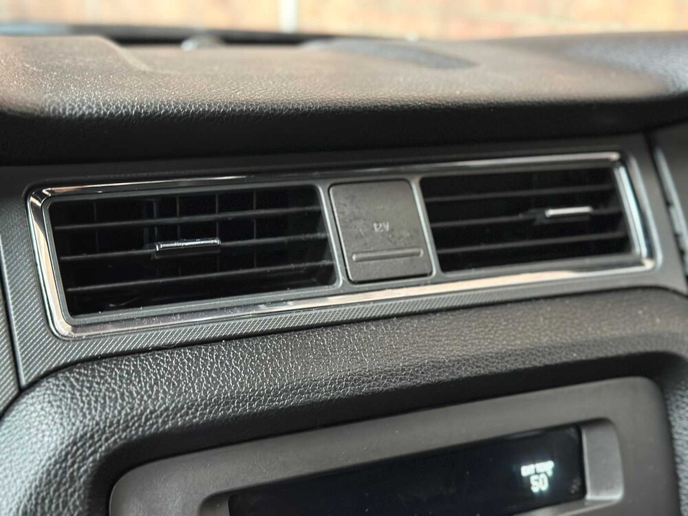 Ford Mustang 3.7 V6 305hp coupe 2011