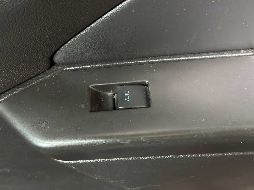 Ford Mustang 3.7 V6 305hp coupe 2011