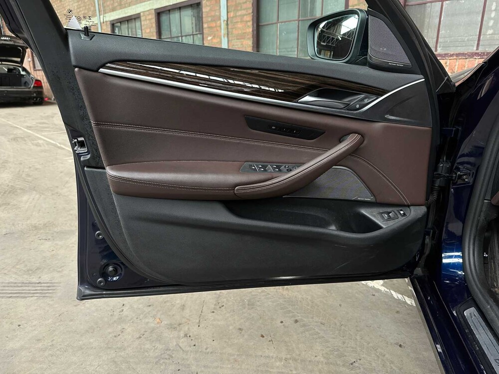 BMW 530e Touring xDrive Business Edition Plus 184PS 2021 G31 5er, K-455-VL