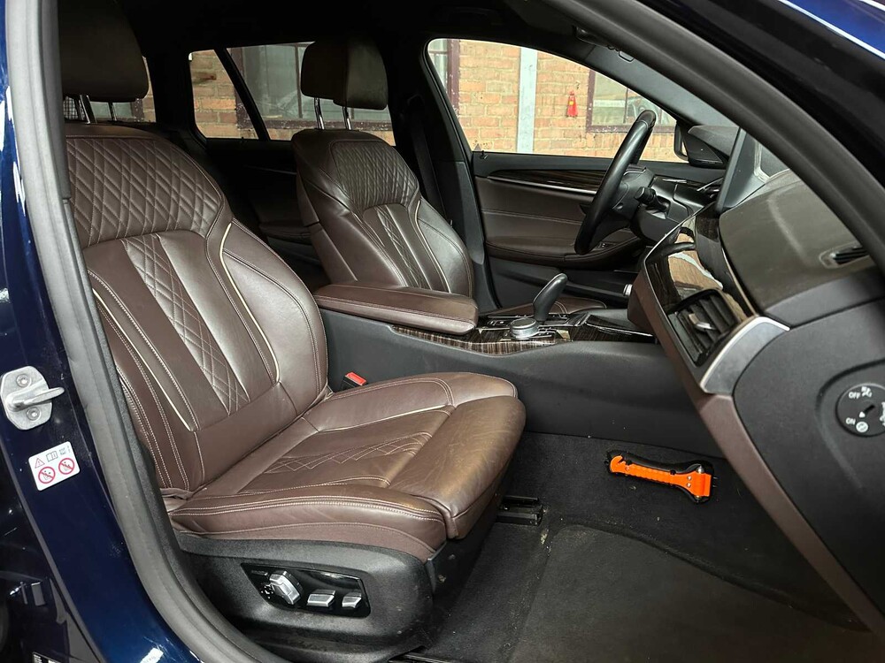 BMW 530e Touring xDrive Business Edition Plus 184PS 2021 G31 5er, K-455-VL