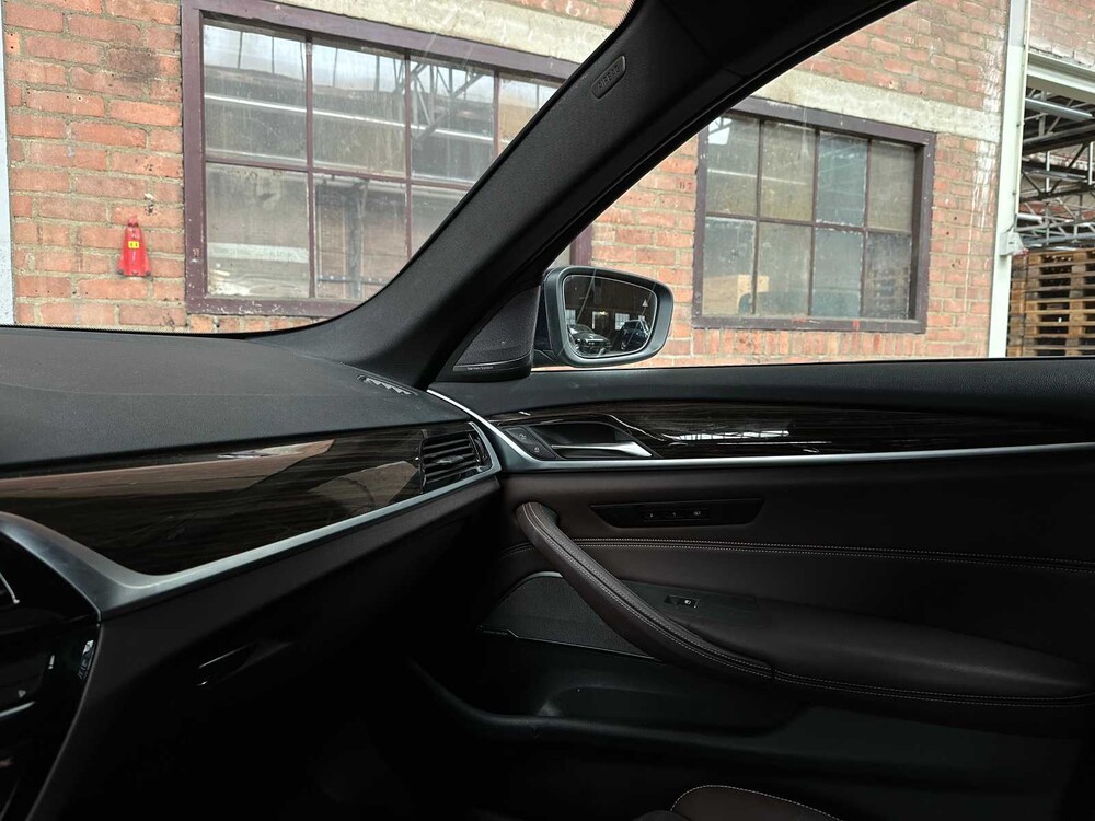 BMW 530e Touring xDrive Business Edition Plus 184PS 2021 G31 5er, K-455-VL